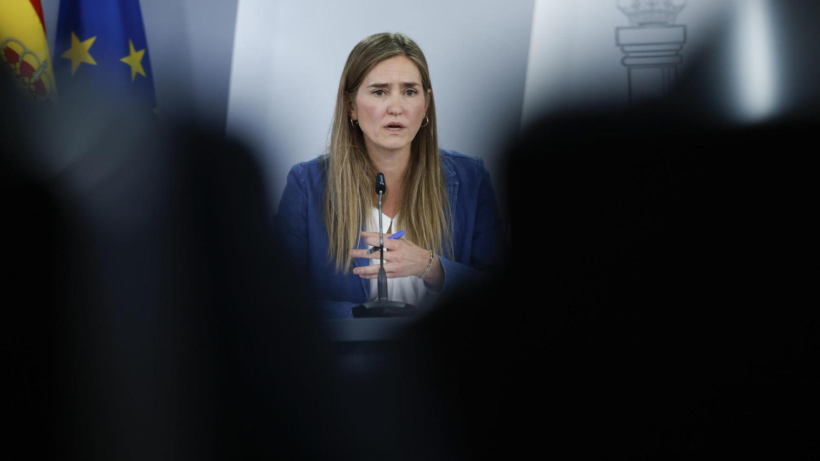 Third Vice President and Minister of Ecological Transition, Sara Aagesen, at a press conference at the Moncloa Palace.