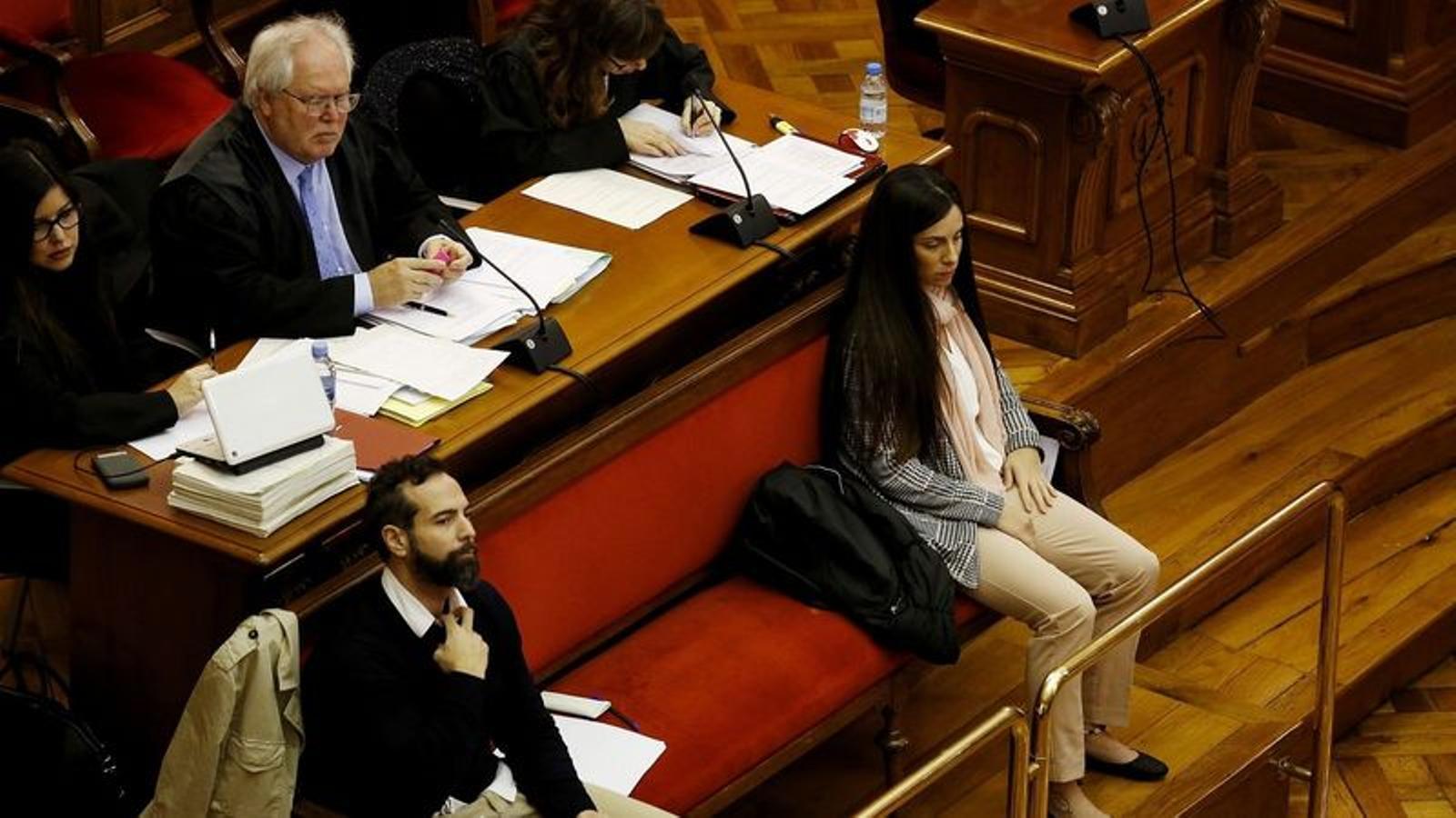 Albert Lçopez i Rosa Peral, durant el judici pel crim de la Guàrdia Urbana